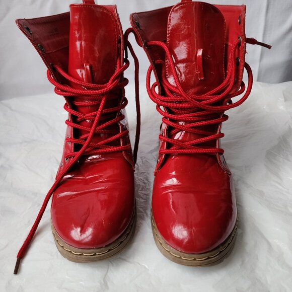 Laundry List Red patent leather Lace-up Boots Unisex size 9M. - Picture 6 of 13